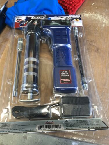 Jetcat 4.8v Battery Cordless Grease Gun 4000 Psi With Two Hoses Tg1048